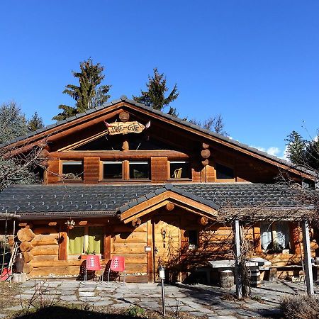 Le Gite De Briey Chalais Exterior foto