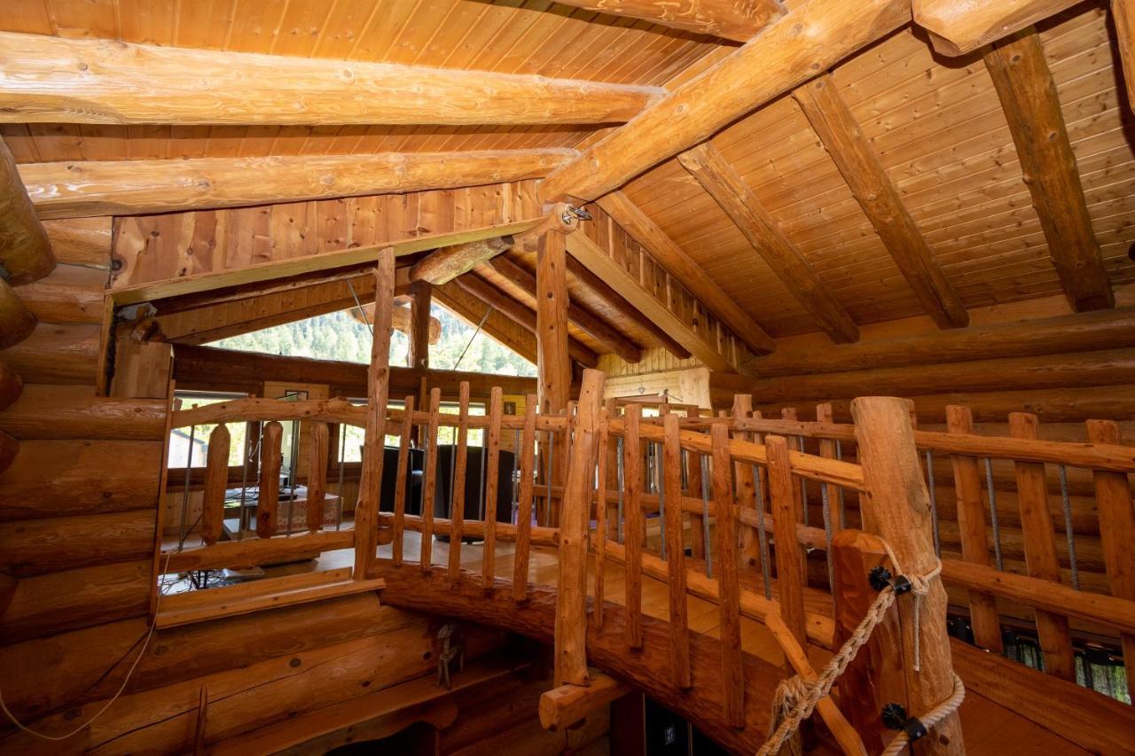 Le Gite De Briey Chalais Exterior foto
